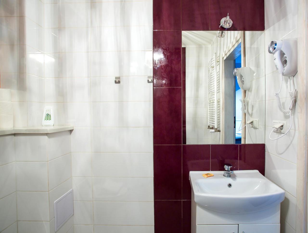 Dworek Jablonna Jablonna Majatek Exteriör bild